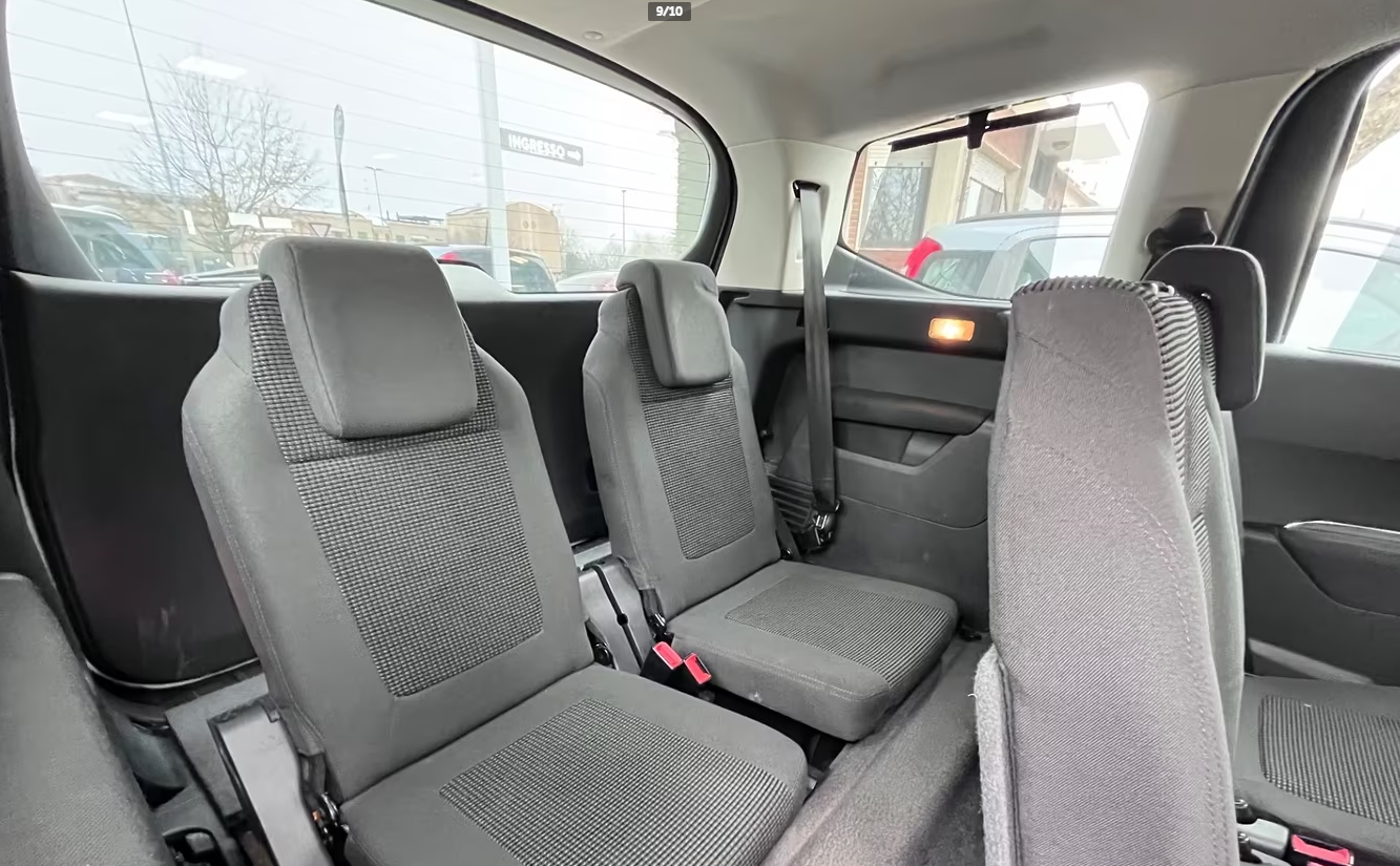 Peugeot 5008 2.0 HDi 150CV Active - Image 5