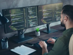KËRKOJMË FREELANCER – WEB DEVELOPER / PROGRAMUES