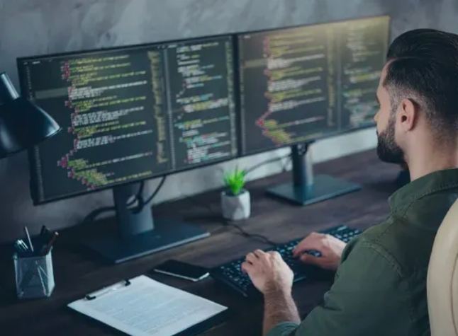 KËRKOJMË FREELANCER – WEB DEVELOPER / PROGRAMUES